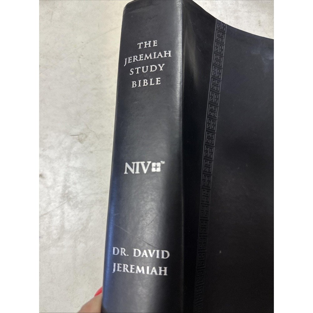 Jeremiah Study Bible NKJV, Navy LeatherLuxe (Dr. David Jeremiah Commentary)